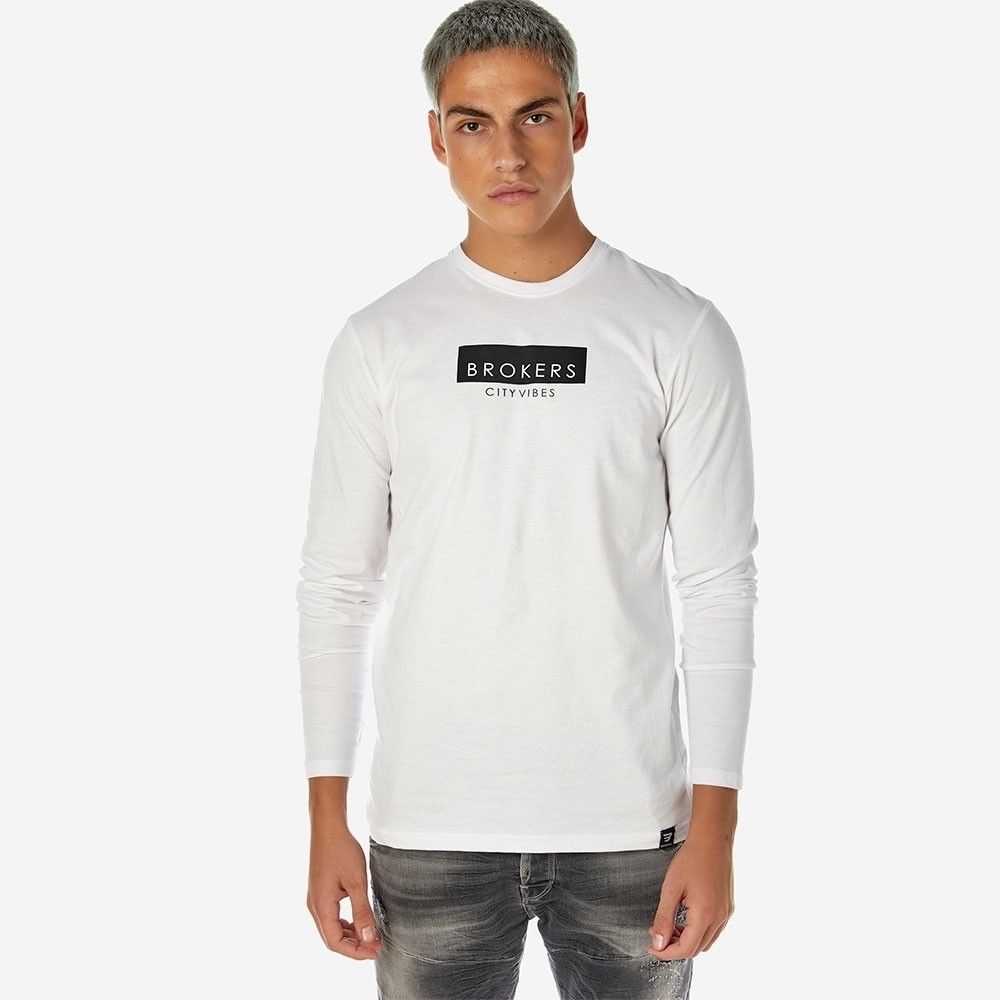 20512 213 01 white 001