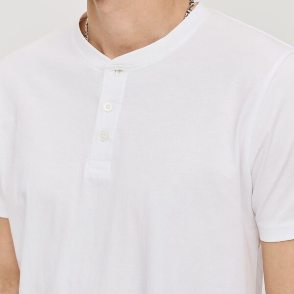 25017 101 751 WHITE 002