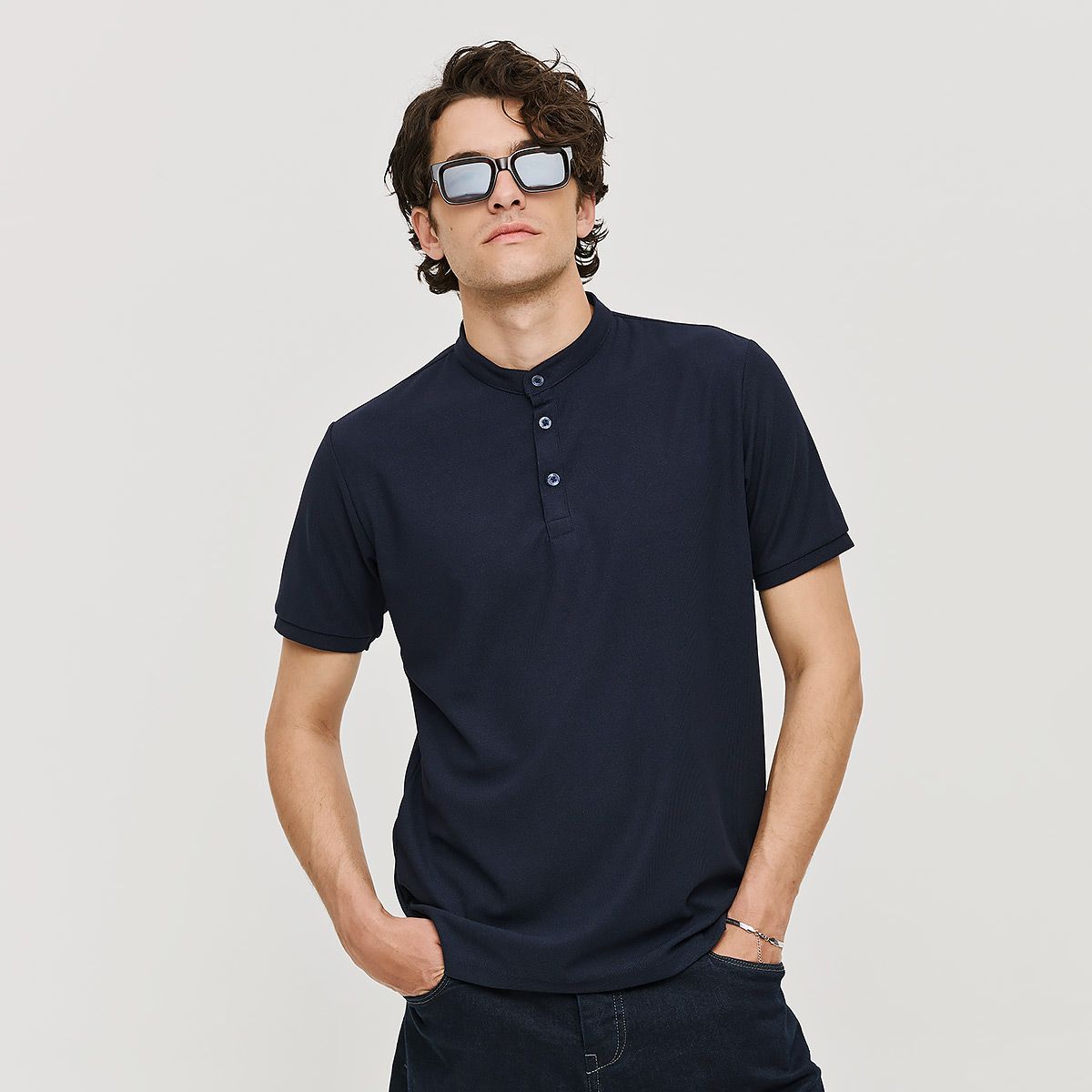 25017 813 773 MARINE 001