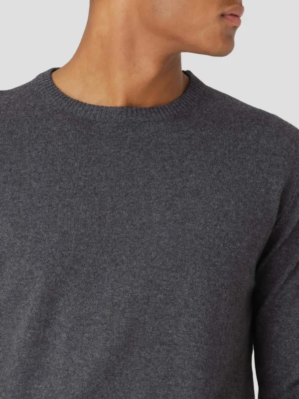 21 200158 9502 5 1 jpg