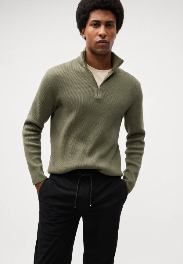 79b5a00bfd5f454f82a2edbfe621c1be