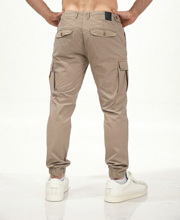 126 HENDRIX CRP FOG 1