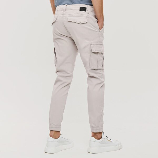 25014 562 451 ICE 004